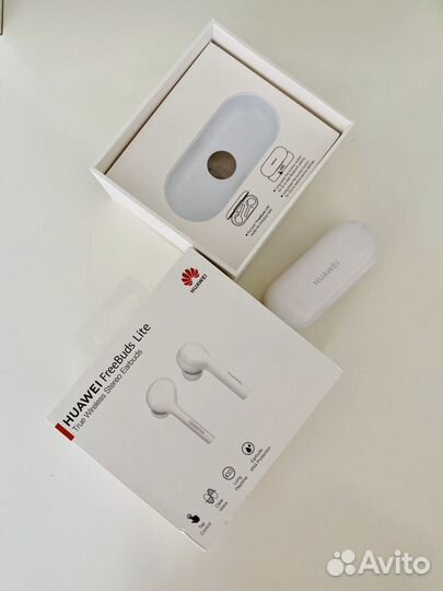 Беспроводные наушники Huawei FreeBuds Lite