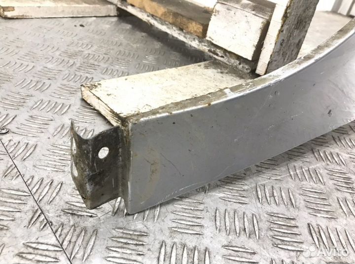 Крыло переднее левое Volkswagen Passat B6 2.0 TDI