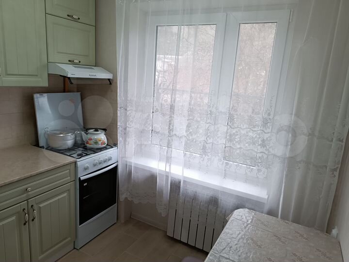 2-к. квартира, 37 м², 1/5 эт.