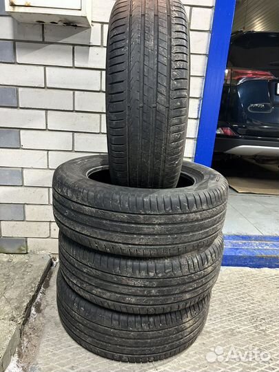 Pirelli Cinturato P7 205/60 R16