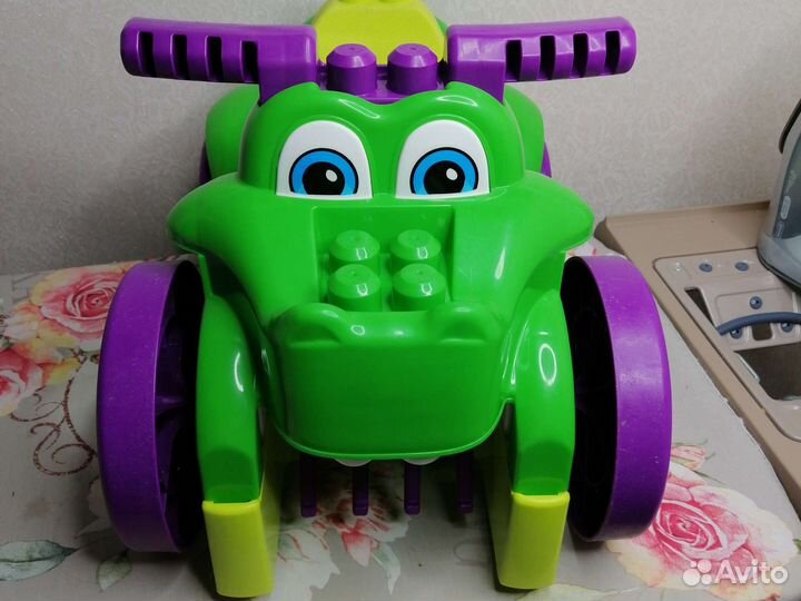 Конструктор Mega Bloks Машинка-крокодил