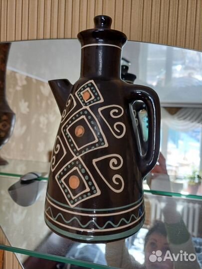 Кувшины, вазочки (латунь,керамика)