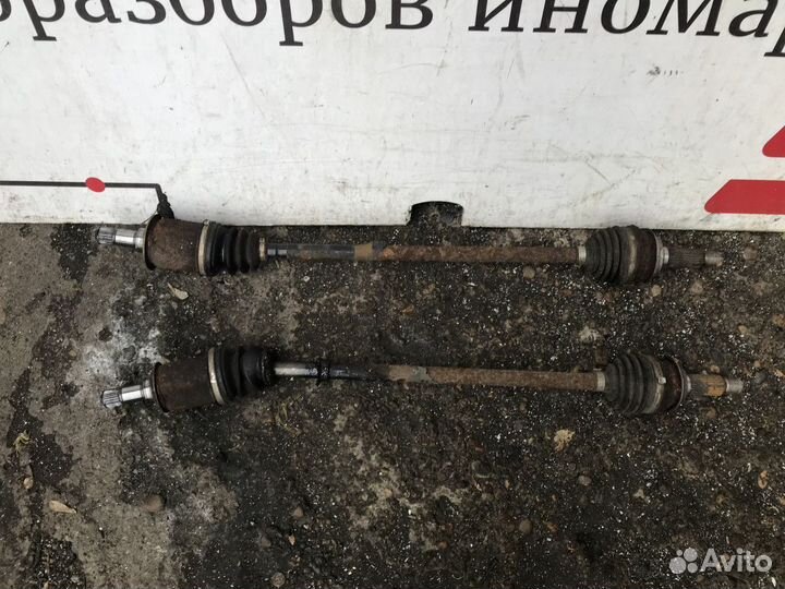 Полуось задняя Honda CR-V