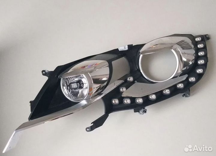 Биксеноновые линзы Bosch 3R с точками 2 штуки