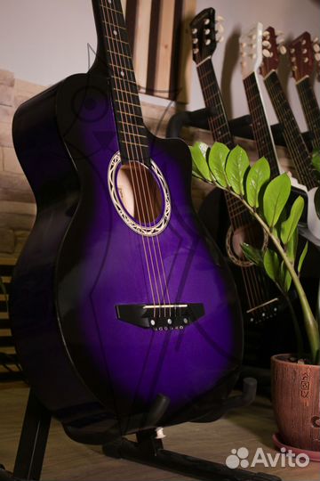 Акустическая гитара