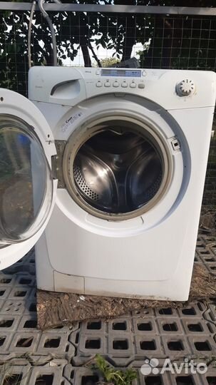 Продается стиральная машинка