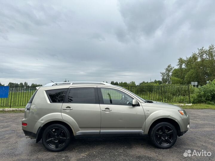 Mitsubishi Outlander 3.0 AT, 2007, 205 000 км