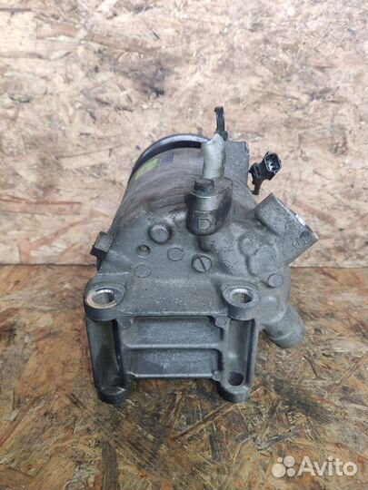 Компрессор кондиционера Nissan Teana J32