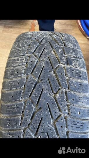 Nokian Tyres Hakkapeliitta 7 215/55 R16