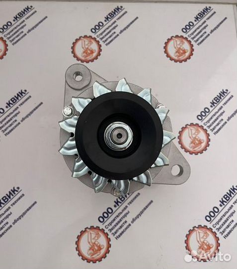 Генератор для двигателя 4D98