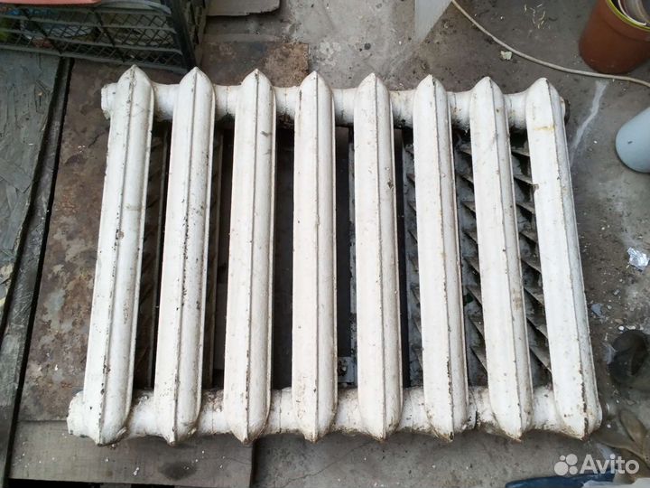 Батарея чугунная