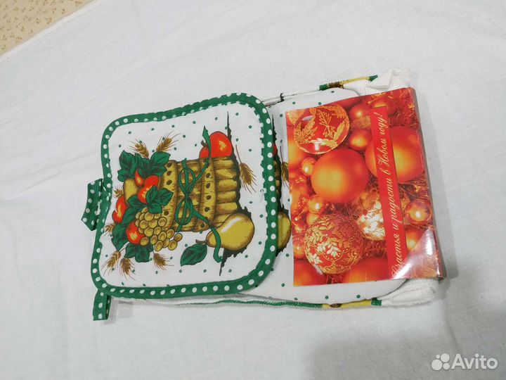 Кухонный комплект полотенце варежка прихватка