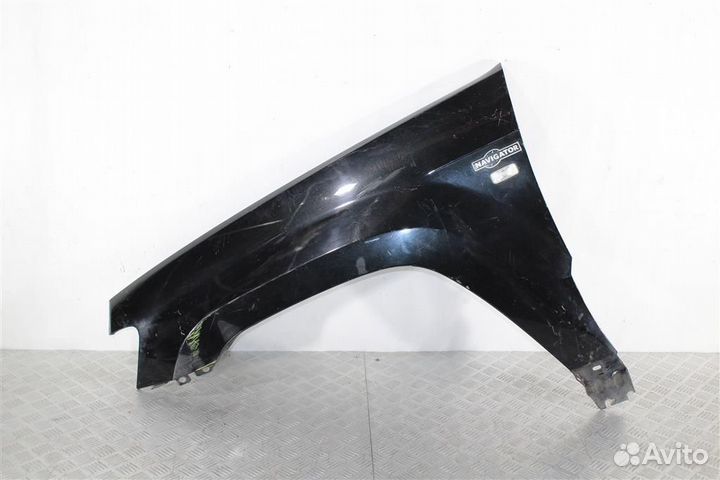 Крыло переднее левое Jeep Grand Cherokee (WH) 200