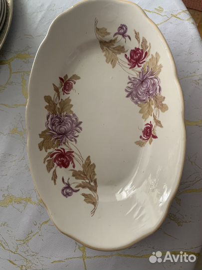 Тарелка большая овальная