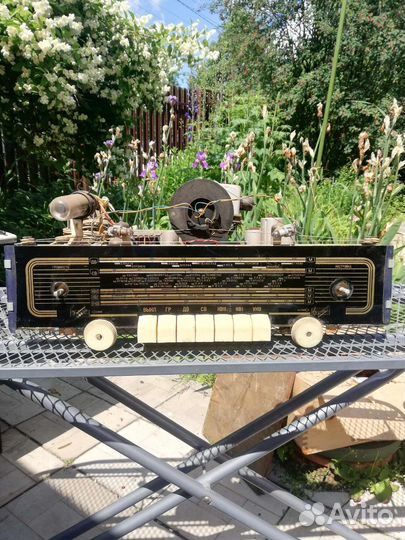 Разбор радиолы, магнитофоны, приемники