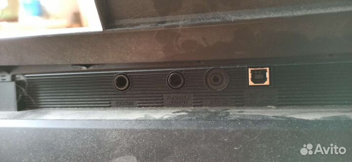 Синтезатор yamaha psr e363+ стойка Hercules