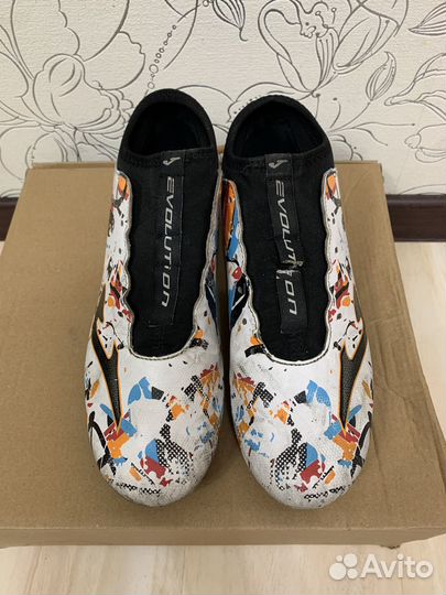 Футбольные бутсы Joma