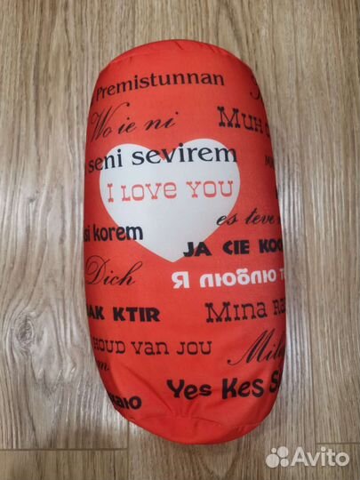 Декоративная подушка с надписью