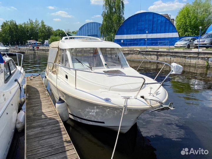 Моторный катер Merry Fisher 725