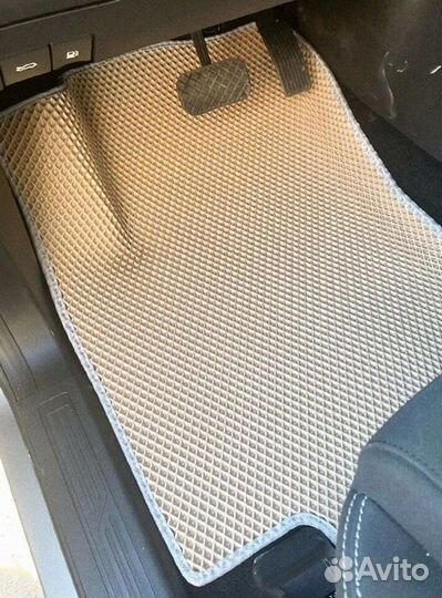 Автомобильные коврики Eva