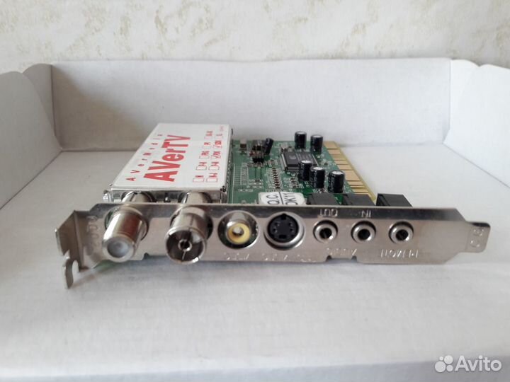 TV тюнер AVerMedia Аvertv Studio 203