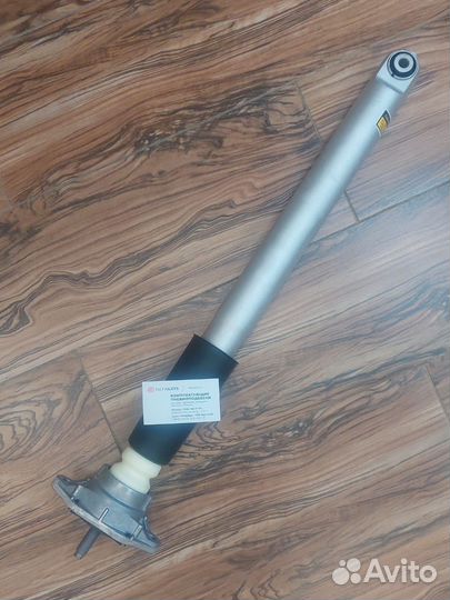 Задний амортизатор Porsche панамера 97033304131