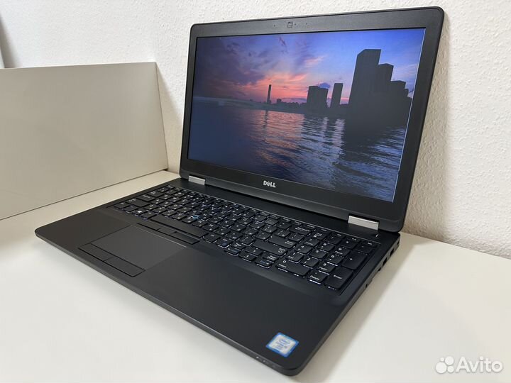 Dell Latitude E5570
