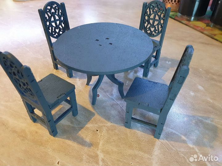 Мебель для кукольного домика деревянная