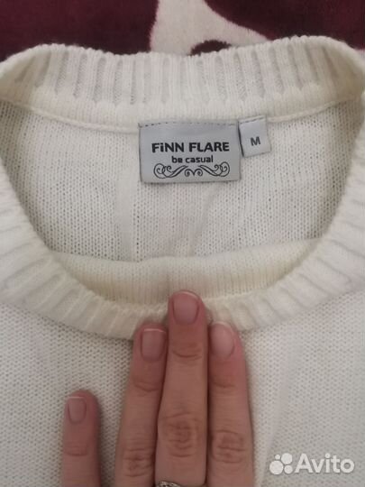 Свитер женский