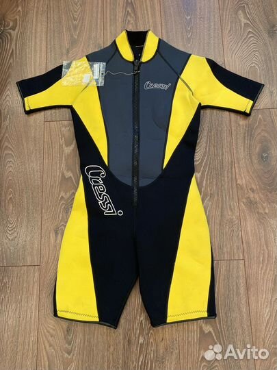 Гидрокостюм женский Cressi 2,8 мм новый размер S