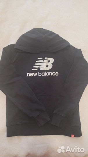 New balance толстовка