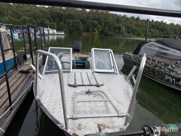 Продаю Прогресс 4 с Mercury 60 elpto