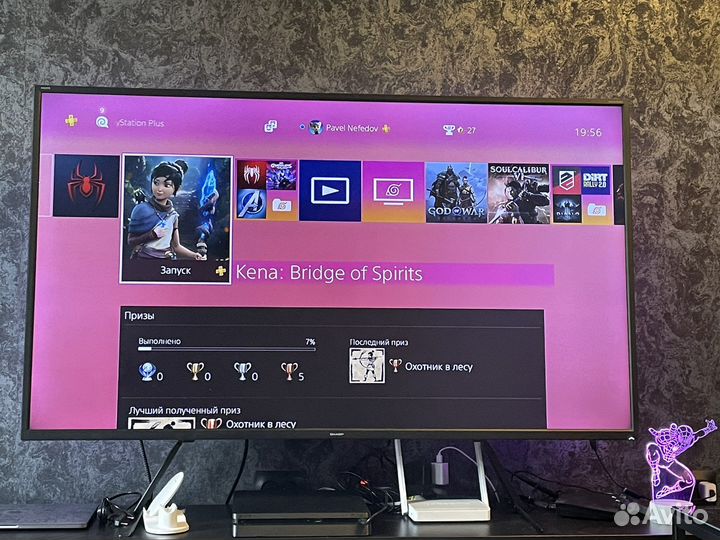 Телевор Sharp 55