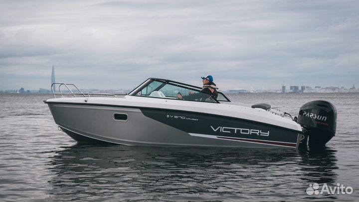 Лодка Victory 570 Cruiser