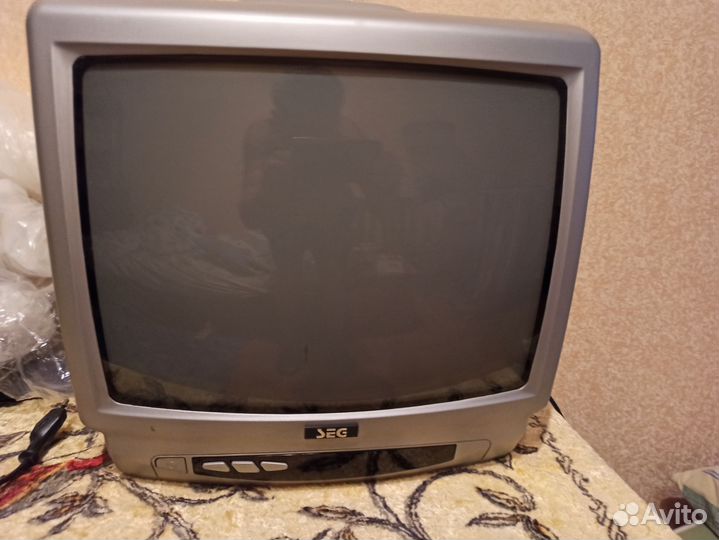 Телевизор SEG, 14 дюймов (37 см)