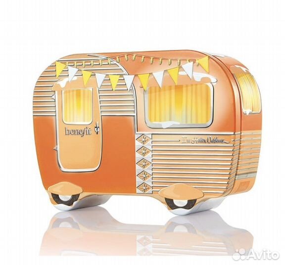 Жестяной бокс Benefit Bus