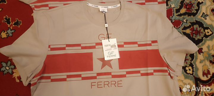 Новая футболка ferre оригинал 48,50