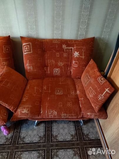 Диван и 2 кресла