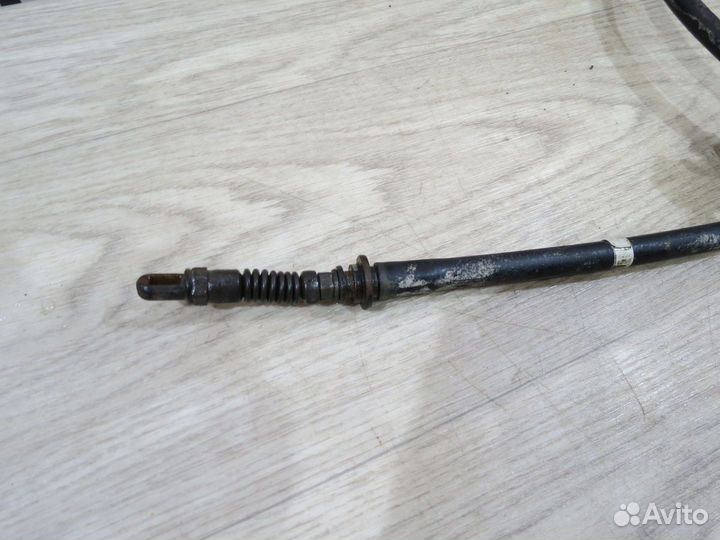 Трос ручника Hyundai Creta