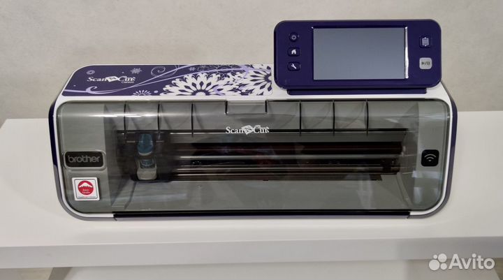 Режущий плоттер Brother ScanNCut CM900