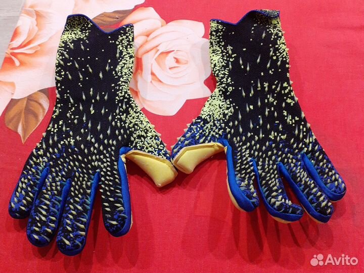 Вратарские перчатки размер 8