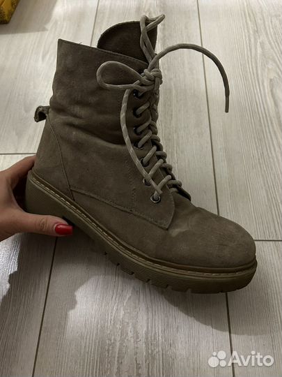 Ботинки женские 36 размер