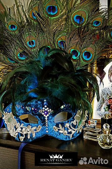 Карнавальная маска 