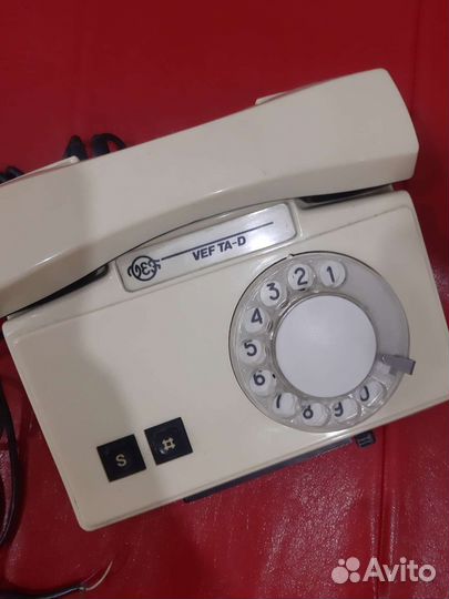 Старый телефон СССР