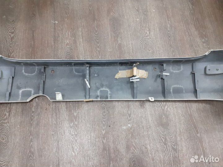 Бампер задний Toyota Lucida