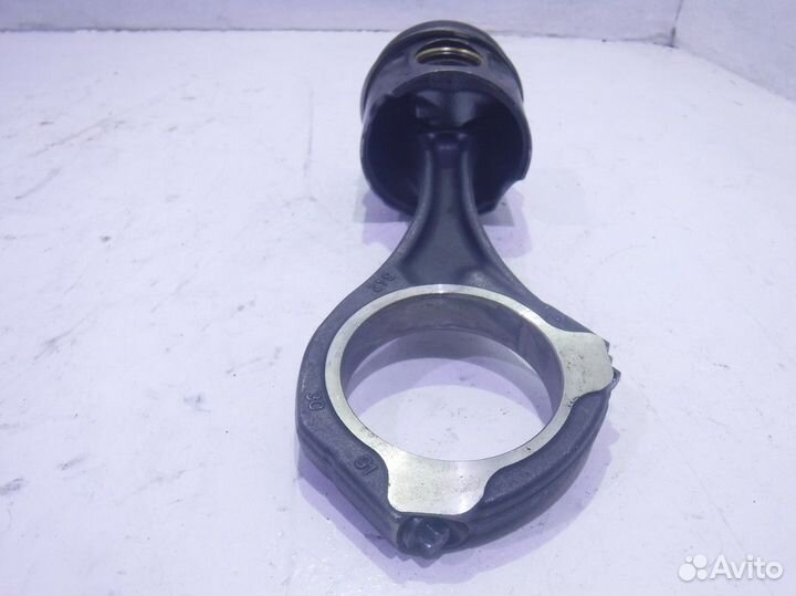 Поршень с шатуном Мерседес