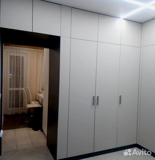 Шкаф на заказ под любые размеры