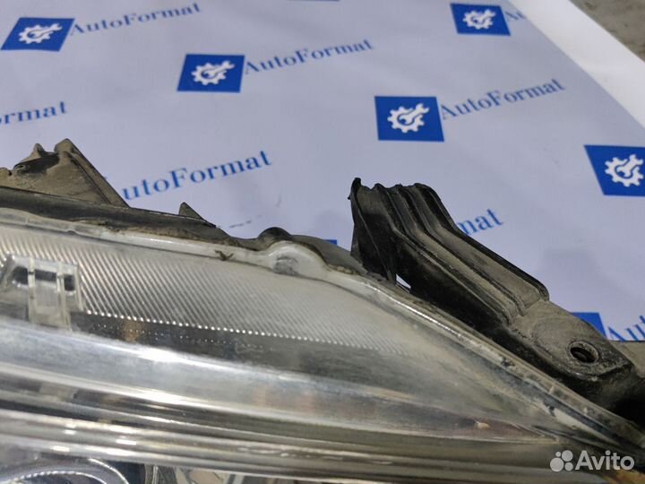 Toyota camry 50 Фара правая