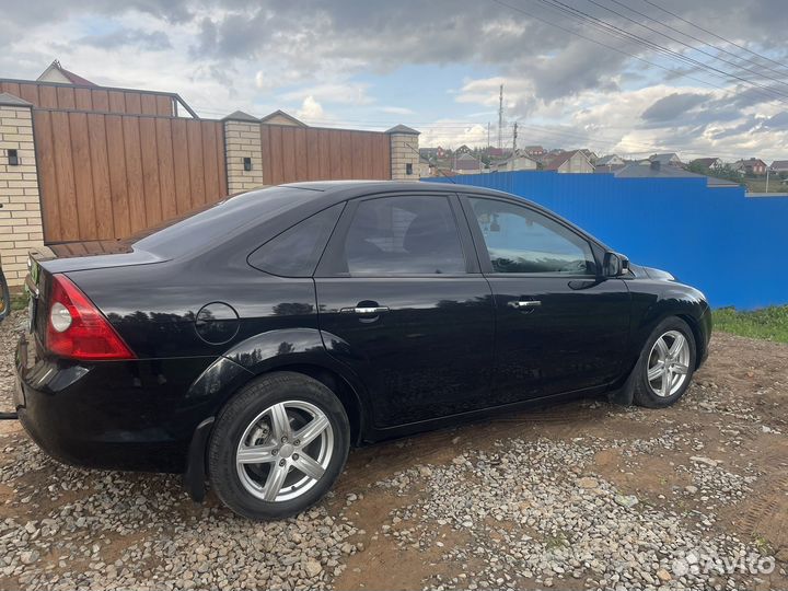 Ford Focus 2.0 МТ, 2008, 177 000 км