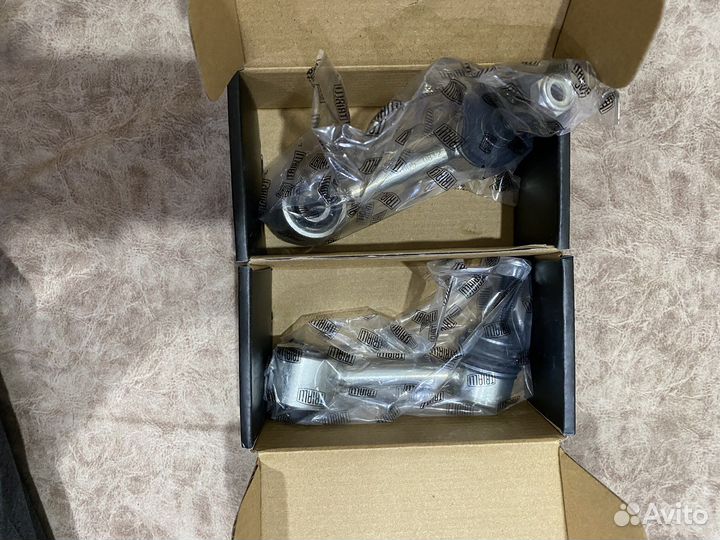 Стойки стабилизатора Skoda Octavia A5